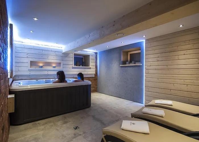 Jarosta & Spa, Ac -free Parking *