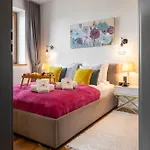 Jarosta & Spa, Ac -free Parking *