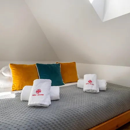 Jarosta & Spa, Ac -free Parking *