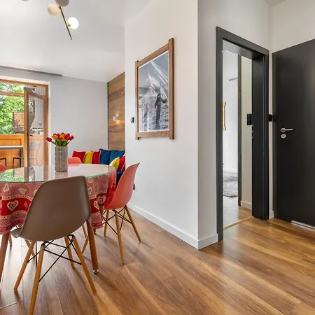 Jarosta & Spa, Ac -free Parking Apartment