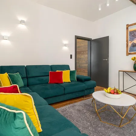 Jarosta & Spa, Ac -free Parking Apartment *