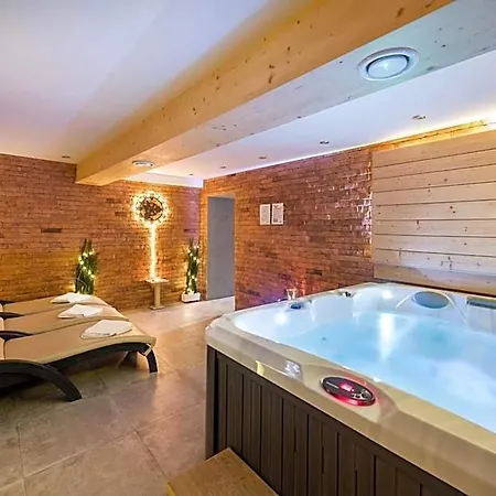 Jarosta & Spa, Reception, Free Parking *