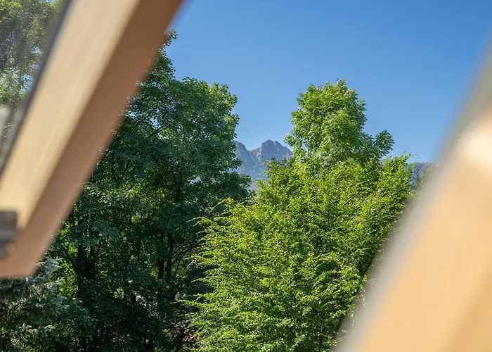 Jarosta & Spa, Ac -free Parking